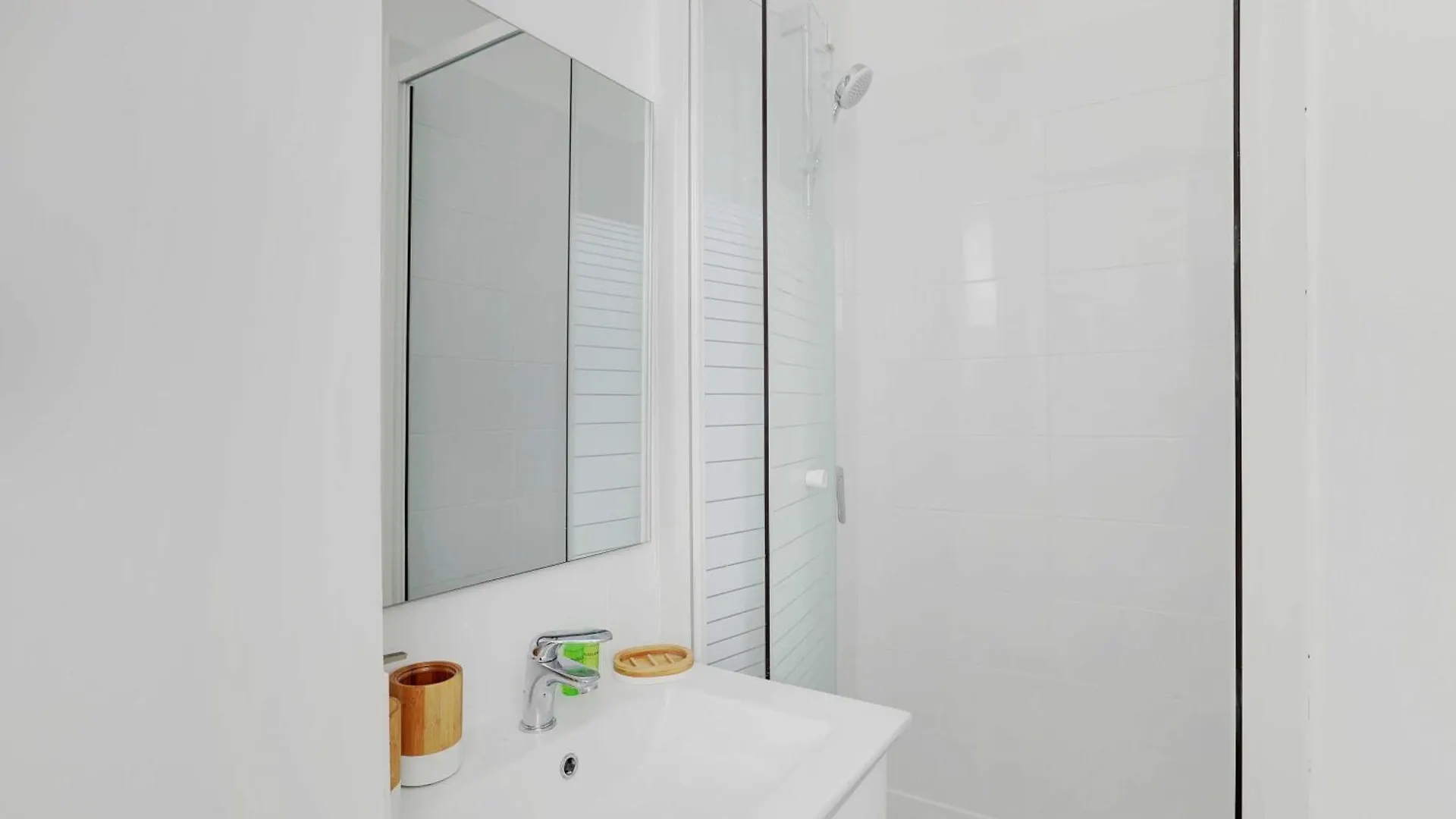 Apartmán Modern Studio - 4P - Epinettes Paříž 0*,
