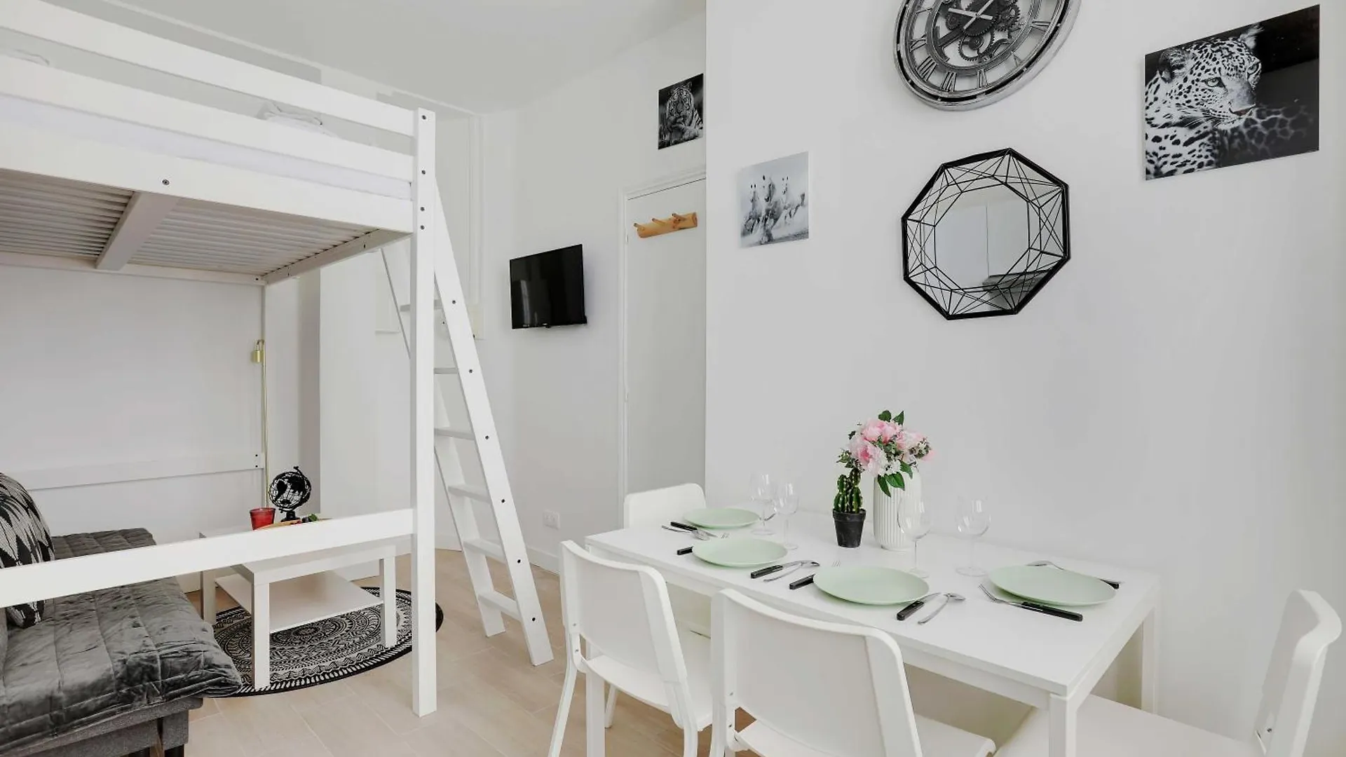 Modern Studio - 4P - Epinettes Apartment Paris